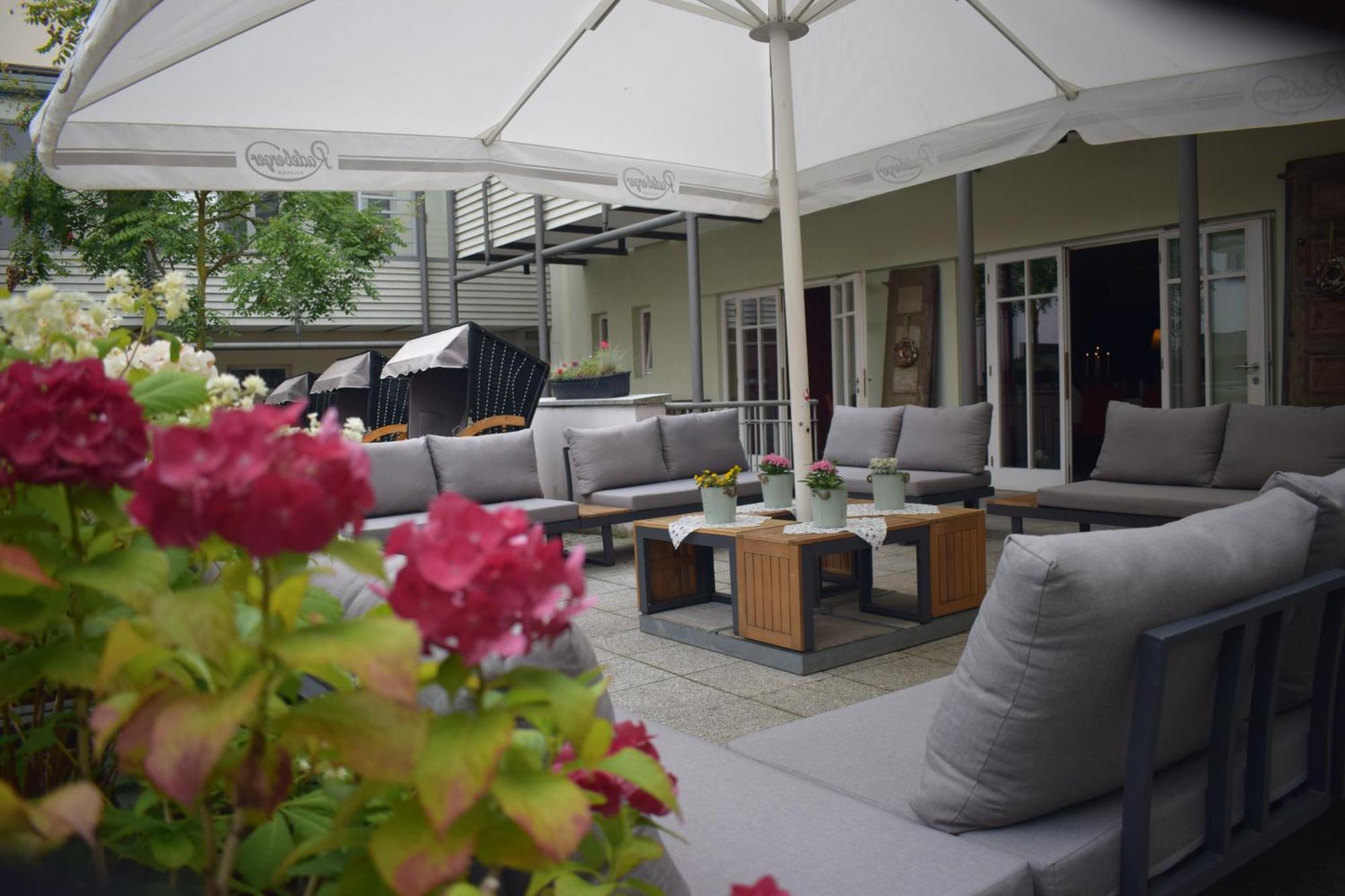 קאמנץ Akzent Hotel Goldner Hirsch מראה חיצוני תמונה