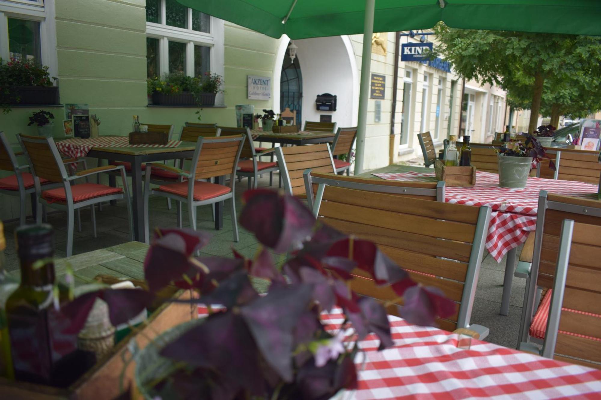 קאמנץ Akzent Hotel Goldner Hirsch מראה חיצוני תמונה