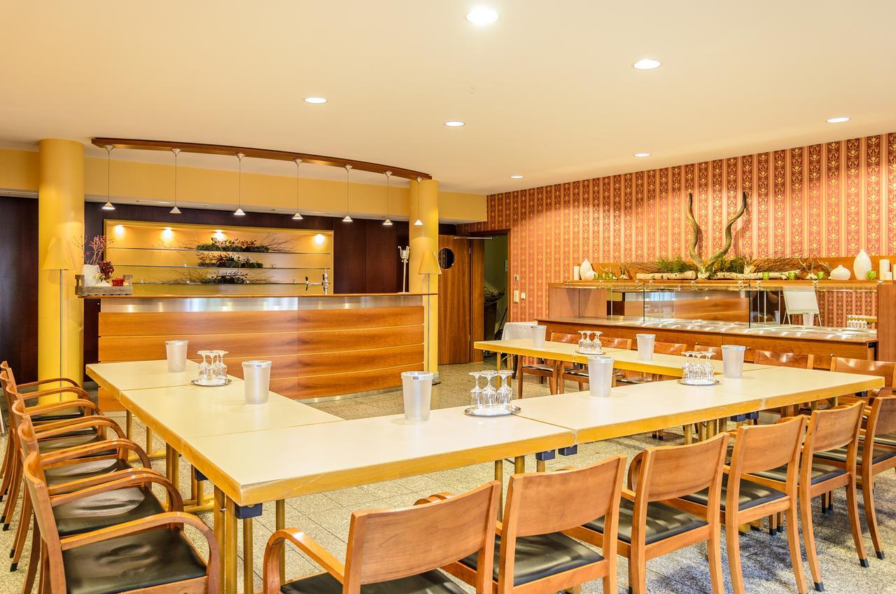 קאמנץ Akzent Hotel Goldner Hirsch מראה חיצוני תמונה